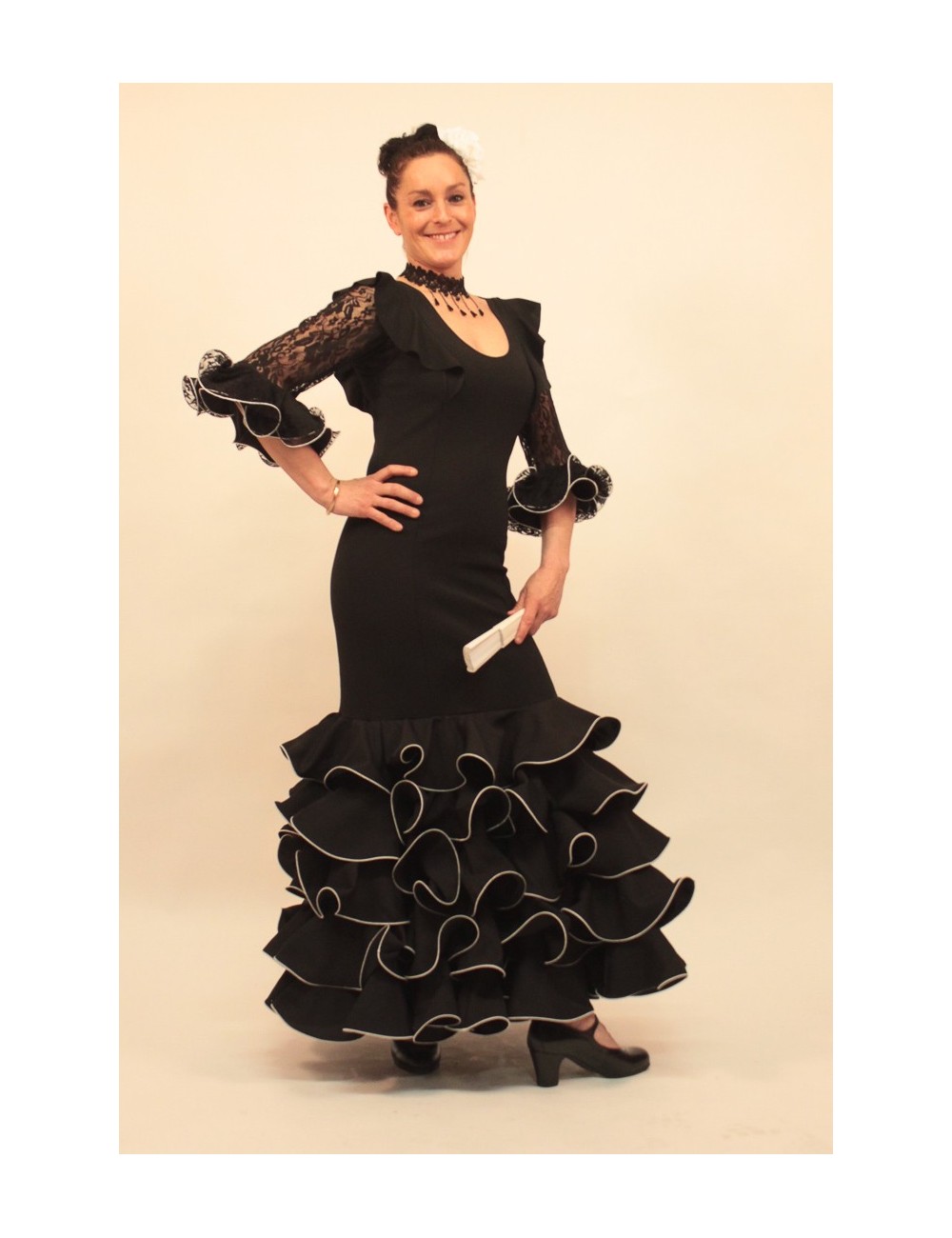 Vestido de flamenco negro y blanco Evoca 2